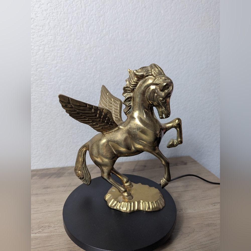 VTG Solid Brass Pegasus Statue Approximately 8.5 Inches